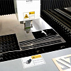 FL-L2060FE-1000-Raycus Бюджетный лазерный станок для резки листового металла со сменным столом